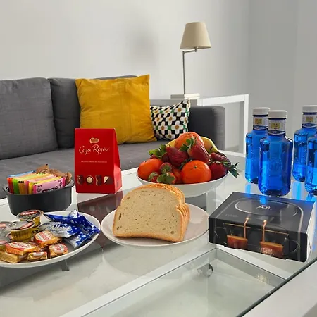 Aticos Lux Sevilla Piscina Parking Apartment *