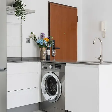 Aticos Lux Sevilla Piscina Parking Apartment *