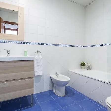 Aticos Lux Sevilla Piscina Parking Apartment *