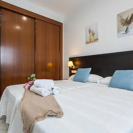 Aticos Lux Sevilla Piscina Parking