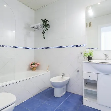 Aticos Lux Sevilla Piscina Parking Appartamento *